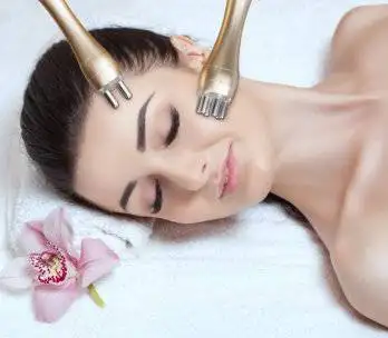 Rf lifting procedure in a beauty parlour